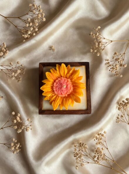 Sunflower candle